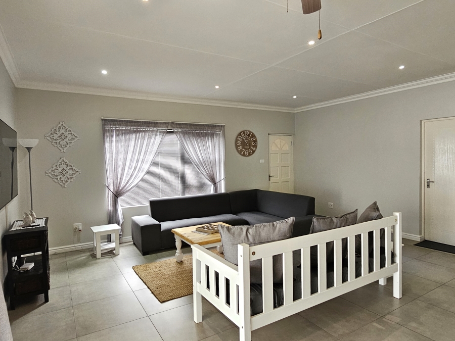 2 Bedroom Property for Sale in Wavecrest Eastern Cape